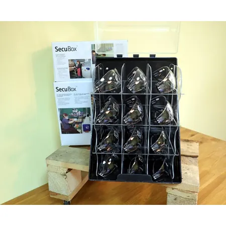 SecuBox Maxi12 – transparentní box na ochranné brýle pro průmyslové a laboratorní provozy.